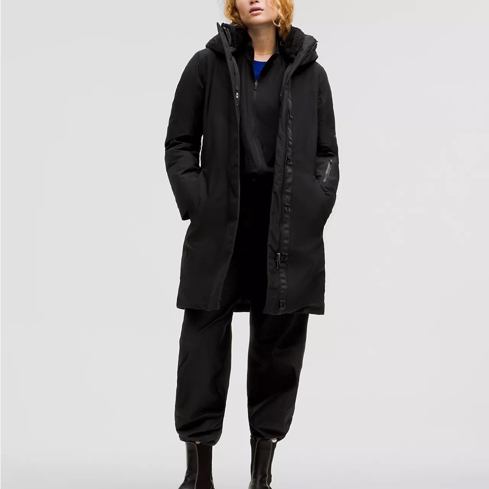NWT lululemon Snow Warrior Parka sz 4!